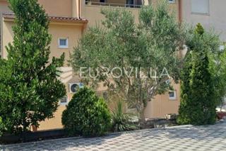 Wohnung - Verkauf - SPLITSKO-DALMATINSKA - DUGI RAT - DUĆE