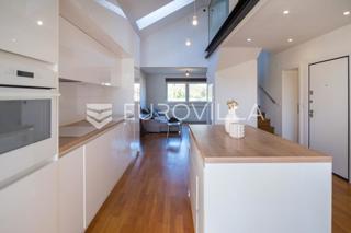 Flat - Sale - GRAD ZAGREB - ZAGREB - CVJETNO NASELJE