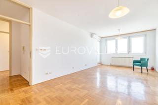 Wohnung - Miete - GRAD ZAGREB - ZAGREB - DONJA DUBRAVA