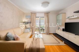 Flat - Rent - SPLITSKO-DALMATINSKA - SPLIT - FIRULE