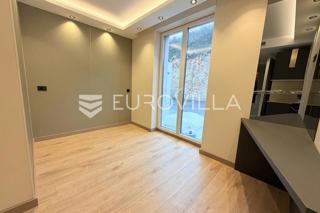 Stan - Prodaja - PRIMORSKO-GORANSKA - CRIKVENICA - CRIKVENICA