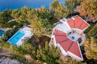 Haus - Verkauf - SPLITSKO-DALMATINSKA - BRAČ - POVLJA