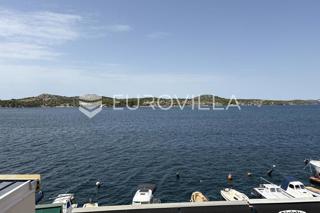 Poslovni prostor - Najam - ŠIBENSKO-KNINSKA - ŠIBENIK - ŠIBENIK