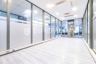 Business premises - Sale - GRAD ZAGREB - ZAGREB - DONJI GRAD