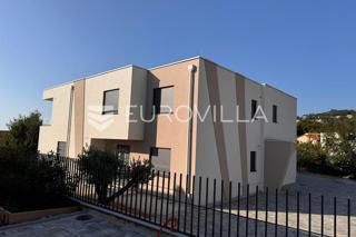 Wohnung - Miete - PRIMORSKO-GORANSKA - OPATIJA - OPATIJA