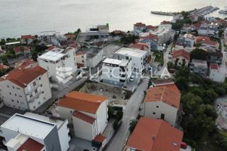 Haus - Verkauf - SPLITSKO-DALMATINSKA - PODSTRANA - PODSTRANA