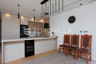 Wohnung - Verkauf - PRIMORSKO-GORANSKA - KRK - NJIVICE