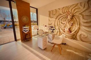 Poslovni prostor - Prodaja - ISTARSKA - ROVINJ - ROVINJ