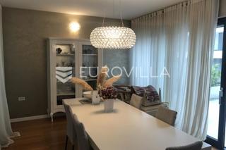 Wohnung - Verkauf - ISTARSKA - ROVINJ - ROVINJ