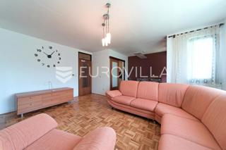 Wohnung - Verkauf - OSJEČKO-BARANJSKA - OSIJEK - OSIJEK