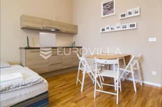 Poslovni prostor - Najam - GRAD ZAGREB - ZAGREB - DONJI GRAD