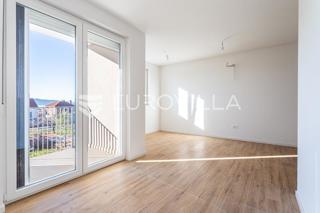 Wohnung - Verkauf - SPLITSKO-DALMATINSKA - KAŠTELA - KAŠTEL SUĆURAC