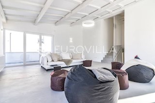 Kuća - Prodaja - GRAD ZAGREB - ZAGREB - GRAČANI