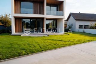 Haus - Verkauf - BRODSKO-POSAVSKA - SLAVONSKI BROD - SLAVONSKI BROD