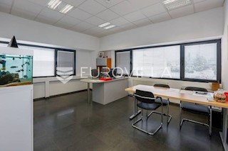 Poslovni prostor - Najam - GRAD ZAGREB - ZAGREB - DONJA DUBRAVA