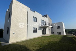 Wohnung - Verkauf - ISTARSKA - TAR-VABRIGA - VABRIGA