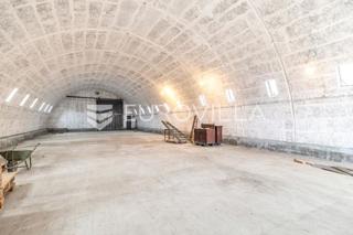 Poslovni prostor - Najam - GRAD ZAGREB - ZAGREB - ŽITNJAK