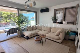 Flat - Sale - SPLITSKO-DALMATINSKA - JELSA - VRISNIK