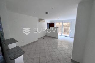 Wohnung - Verkauf - PRIMORSKO-GORANSKA - KRK - NJIVICE