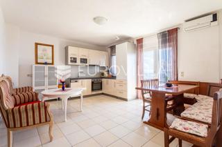 Flat - Rent - SPLITSKO-DALMATINSKA - KAŠTELA - KAŠTEL STARI