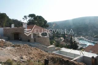 Haus - Verkauf - SPLITSKO-DALMATINSKA - BRAČ - BOBOVIŠĆA