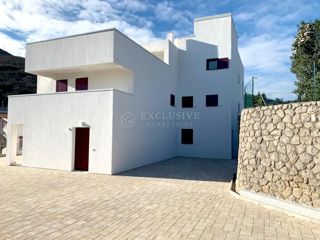 Haus - Verkauf - PRIMORSKO-GORANSKA - OPATIJA - POBRI