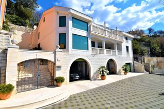 House - Sale - PRIMORSKO-GORANSKA - CRIKVENICA - JADRANOVO