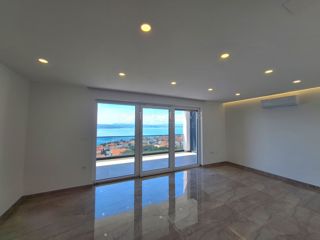 Wohnung - Verkauf - PRIMORSKO-GORANSKA - CRIKVENICA - CRIKVENICA