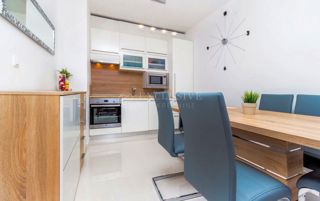 Wohnung - Verkauf - PRIMORSKO-GORANSKA - CRIKVENICA - CRIKVENICA