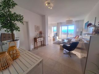 Wohnung - Verkauf - PRIMORSKO-GORANSKA - CRIKVENICA - CRIKVENICA