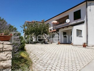 Haus - Verkauf - ISTARSKA - VIŽINADA - VIŽINADA