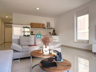 Wohnung - Verkauf - ŠIBENSKO-KNINSKA - VODICE - VODICE