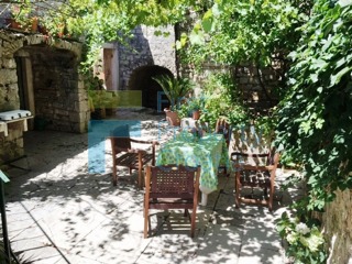 House - Sale - SPLITSKO-DALMATINSKA - HVAR - HVAR