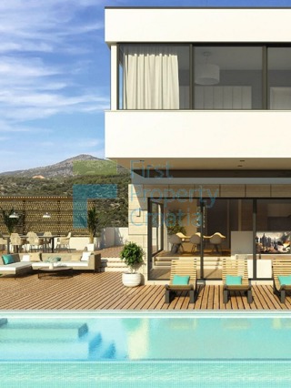 Haus - Verkauf - SPLITSKO-DALMATINSKA - TROGIR - TROGIR