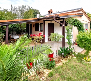Kuća - Prodaja - ISTARSKA - LIŽNJAN - ŠIŠAN