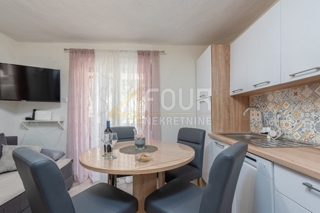 Flat - Sale - LIČKO-SENJSKA - KARLOBAG - CESARICA