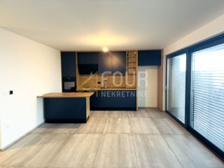 Wohnung - Verkauf - PRIMORSKO-GORANSKA - RIJEKA - KRIMEJA