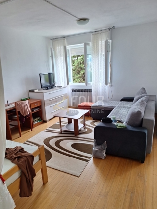 Wohnung - Miete - PRIMORSKO-GORANSKA - RIJEKA - RIJEKA