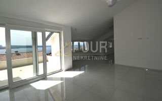 Wohnung - Verkauf - PRIMORSKO-GORANSKA - CRIKVENICA - CRIKVENICA