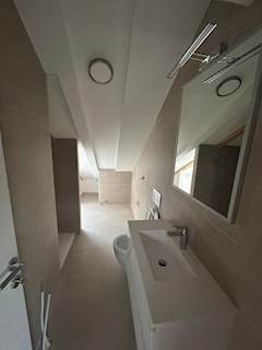 Haus - Verkauf - SPLITSKO-DALMATINSKA - SPLIT - ŠPINUT