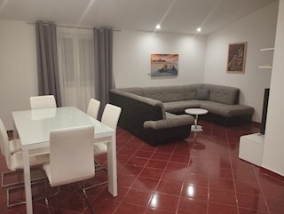 Wohnung - Miete - SPLITSKO-DALMATINSKA - TROGIR - TROGIR