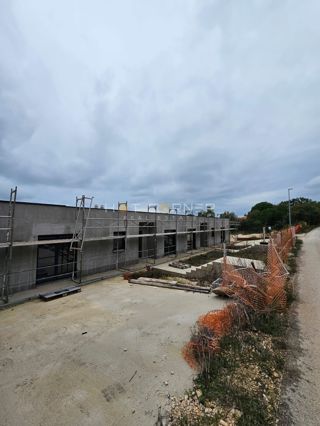 Haus - Verkauf - ISTARSKA - ROVINJ - ROVINJSKO SELO