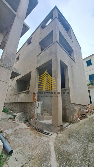 House - Sale - SPLITSKO-DALMATINSKA - PODGORA - IGRANE