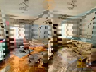 Haus - Verkauf - GRAD ZAGREB - ZAGREB - MAKSIMIR