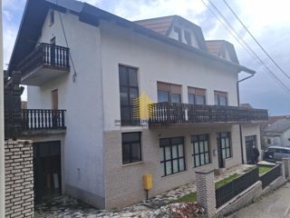 Haus - Verkauf - GRAD ZAGREB - ZAGREB - GORNJA DUBRAVA