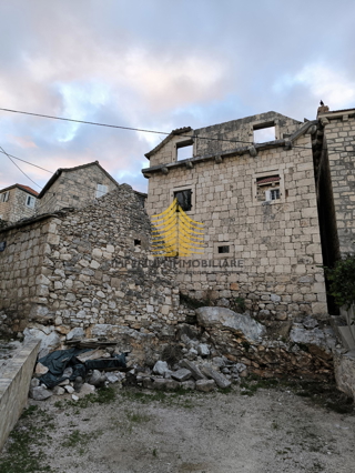 Kuća - Prodaja - SPLITSKO-DALMATINSKA - BRAČ - SUTIVAN
