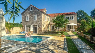 Kuća - Prodaja - SPLITSKO-DALMATINSKA - STARI GRAD - VRBANJ