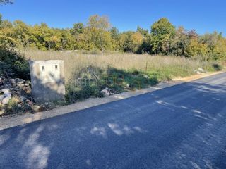 Zemljište - Prodaja - ISTARSKA - MARČANA - PERUŠKI