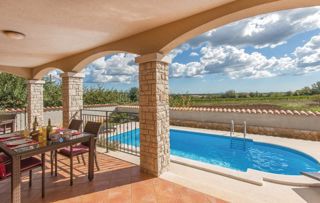 Haus - Verkauf - ISTARSKA - MARČANA - DIVŠIĆI