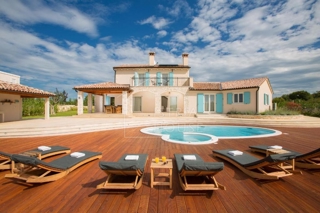 Haus - Verkauf - ISTARSKA - ROVINJ - ROVINJ